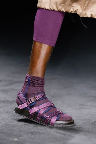 Look 34